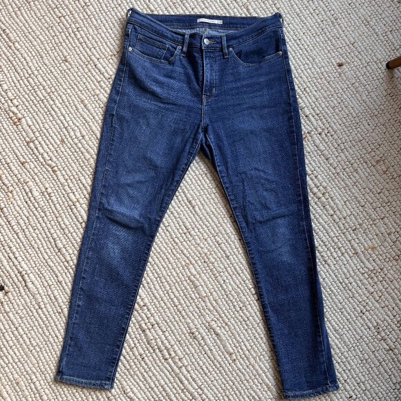 Levi Shaping Skinny Dark Wash Skinny Jeans - Picture 1 of 7